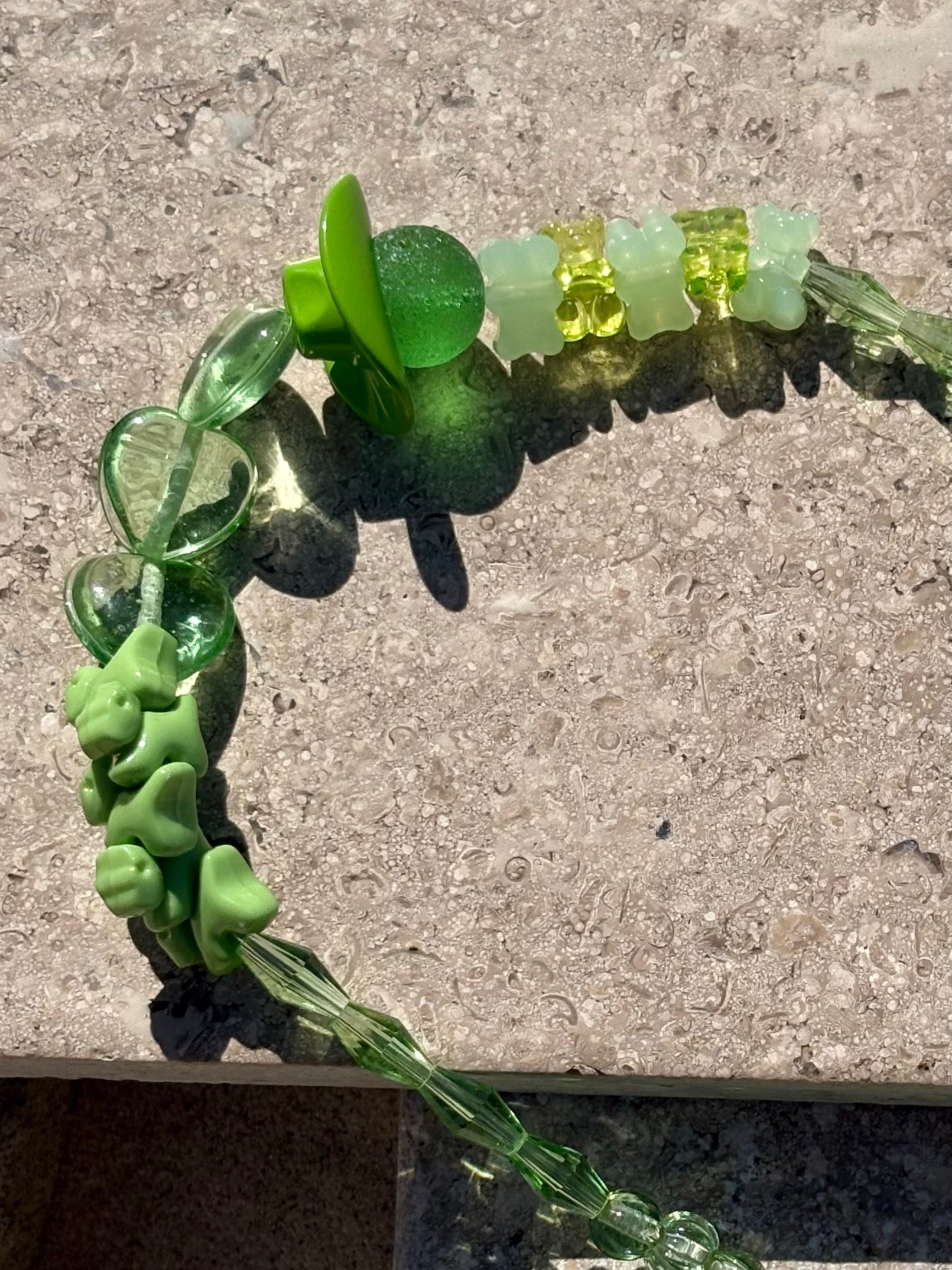 The Howdy Necklace | Kiwi