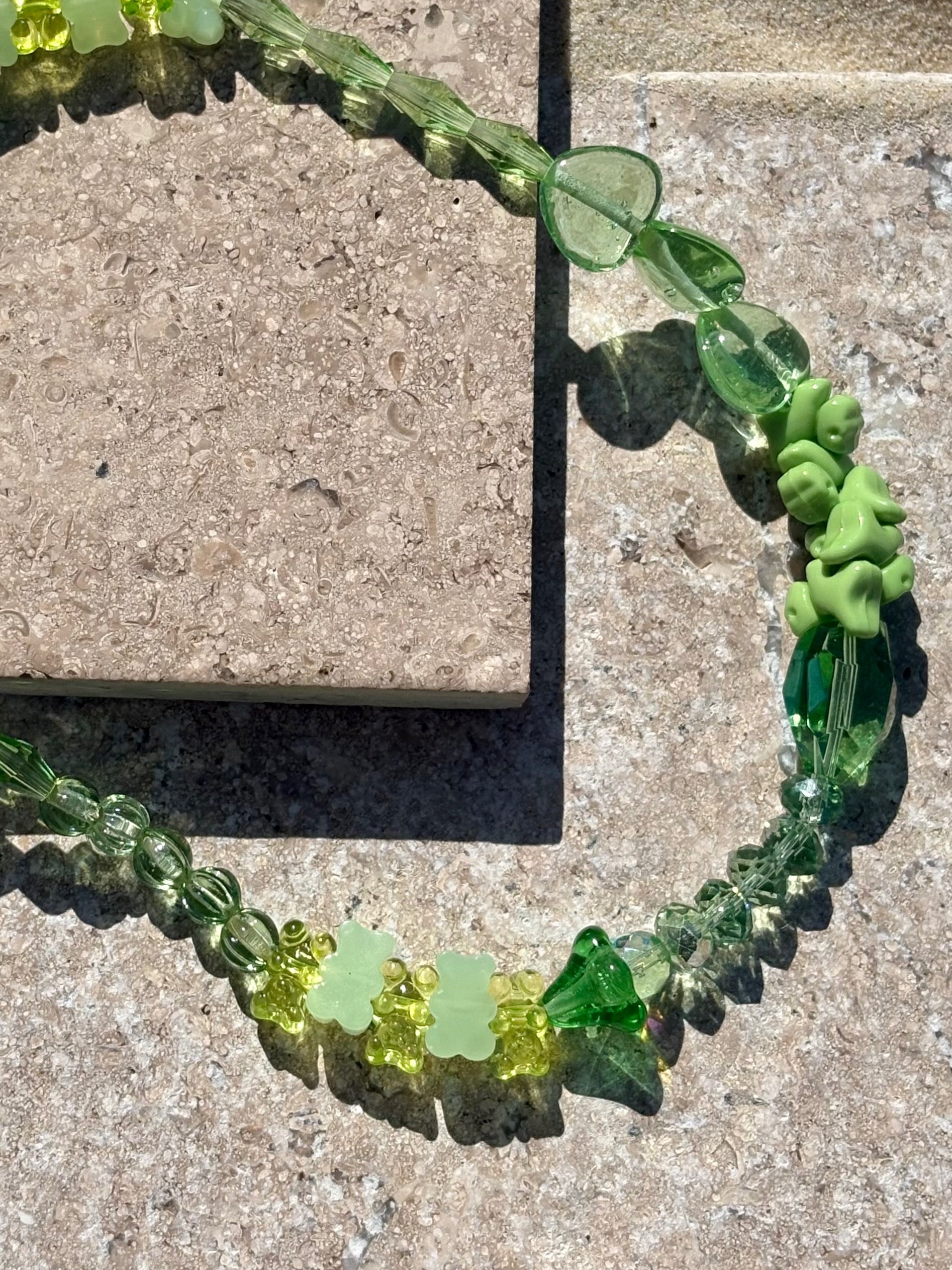 The Howdy Necklace | Kiwi